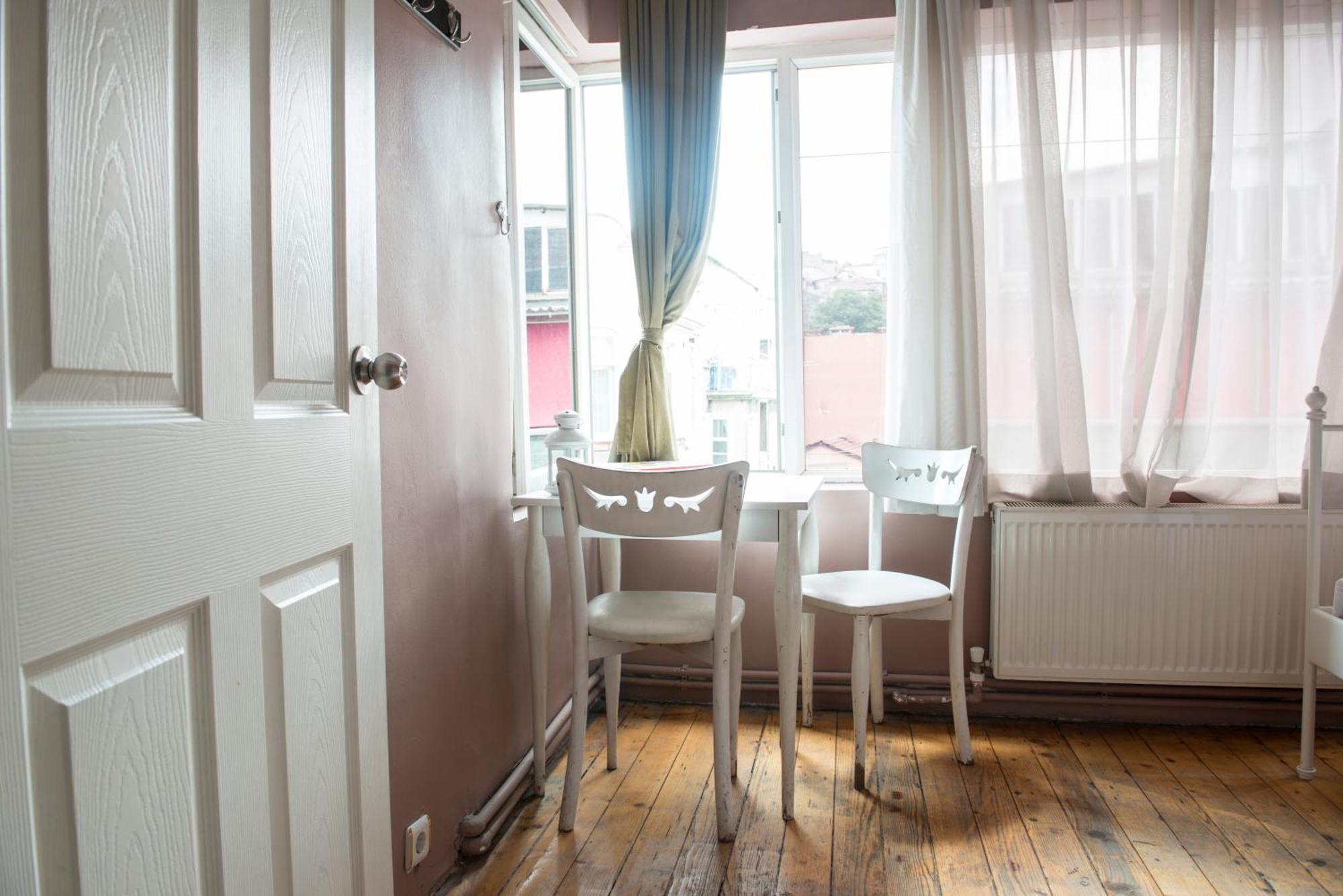 Cheers Midtown Hostel Istanbul Room photo