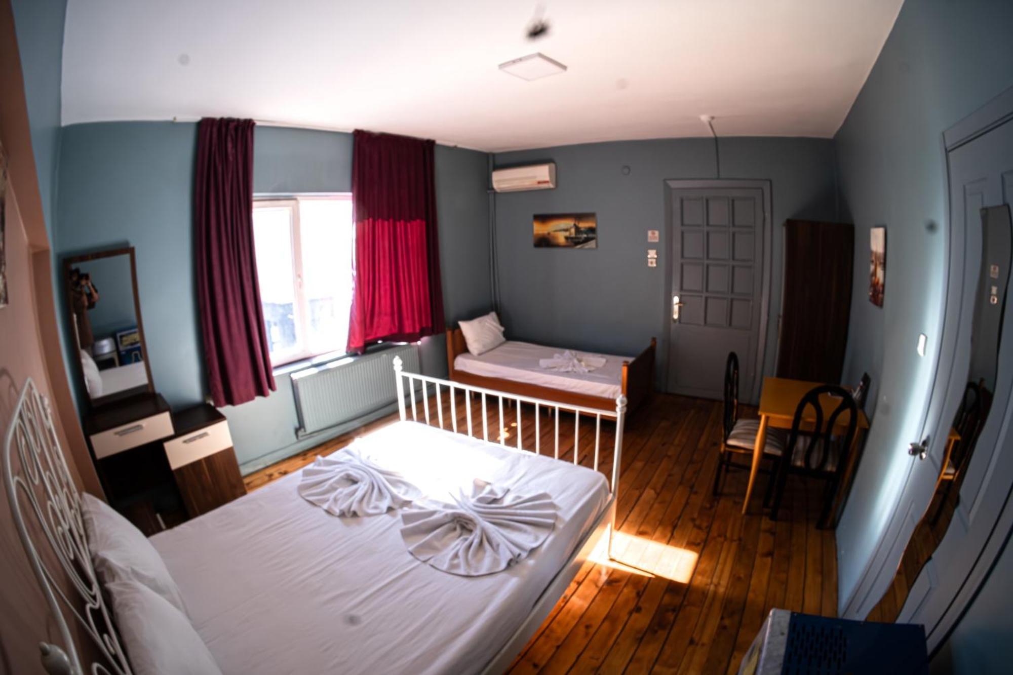 Cheers Midtown Hostel Istanbul Exterior photo