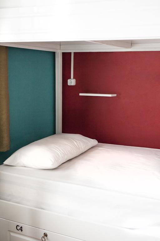 Cheers Midtown Hostel Istanbul Exterior photo