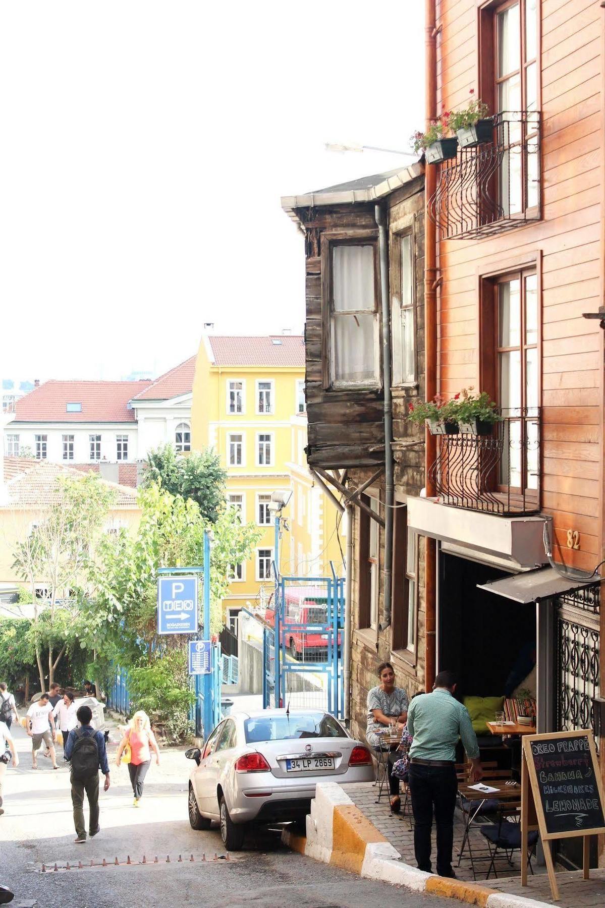 Cheers Midtown Hostel Istanbul Exterior photo